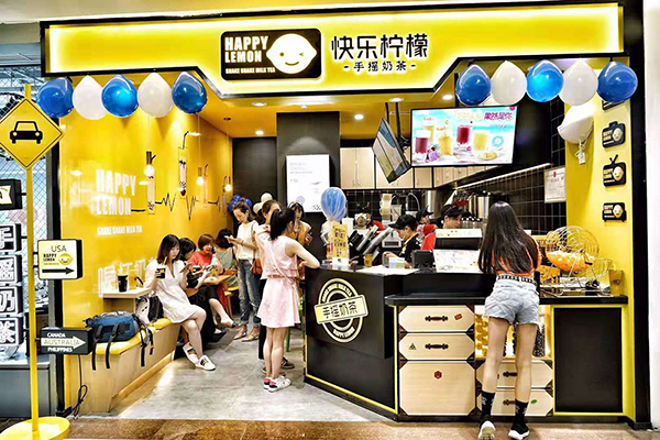 “秋后第一杯奶茶”，成都奶茶店裝修大比拼！